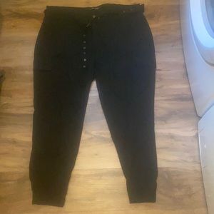 Black cargo pants with belt hot topic size 2xl